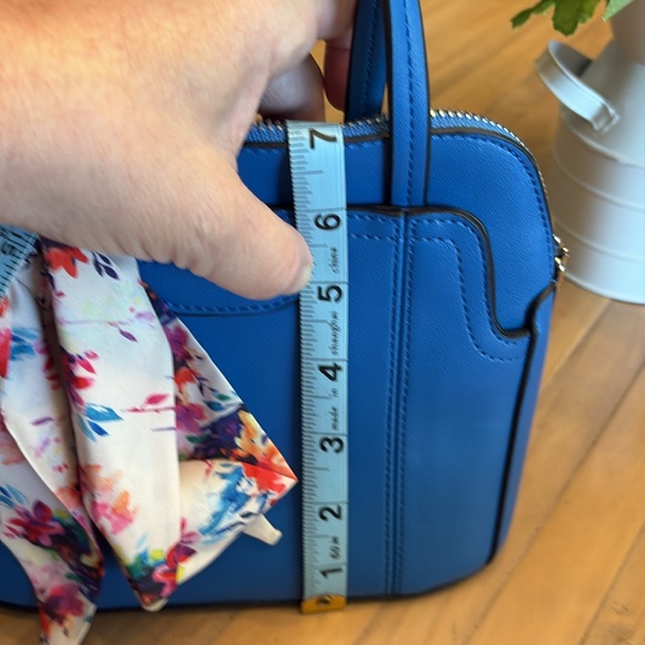 Steve Madden Sapphire Bag / Crossbody - Picture 9 of 11